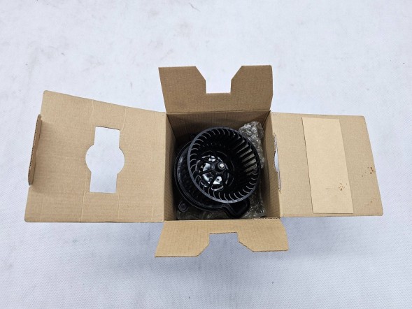 Volvo OE SPEED30733954 ВЕНТИЛЯТОР ЗАДНІЙ ДЛЯ VOLVO XC90 I 2003+ ПОВІТРЯНА ДУВКА 30733954