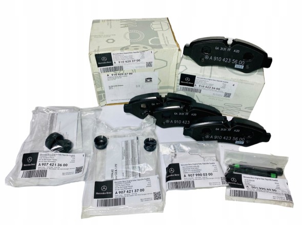 Mercedes-Benz OE A910 4203 700 A9104203700 oe гальмівні колодки задні mercedes sprinter 2018-