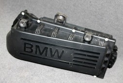 BMW OE 7566382 13717566382 NR1 BMW F01 6.0i N74 КОРПУС ПОВІТРЯНОГО ФІЛЬТРА ПРАВИЙ - 7566382