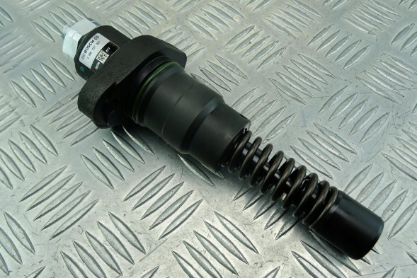 Bosch Насос інжекторний насосний Bosch 986437601