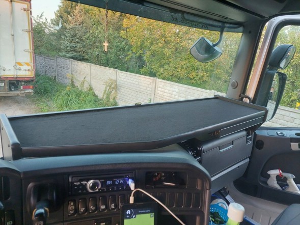MKM r0916zsz ВЕЛИКА ПОЛИЦЯ ДЛЯ КОПІТНОГО СТОЛУ З ЯЩИКОМ SCANIA R, SCANIA G 2009-2016 р.в.