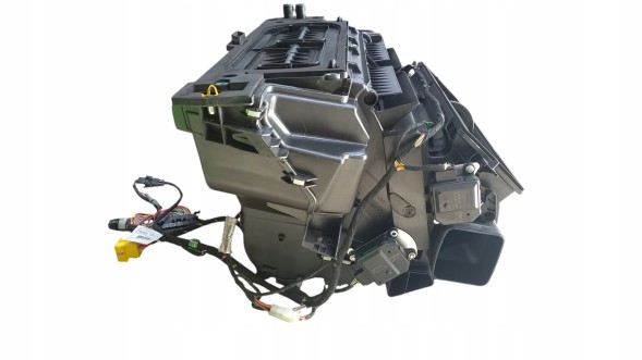 Iveco оригінальне обладнання 5801360182 Обігрівач салону 5801360182 iveco starlis