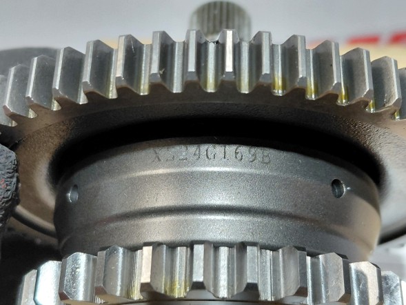 BMW OE 8350926 01 BMW A40 K48 K61 K 1600 ШКИВ ГЕНЕРАТОРА 8350926 НОВИЙ