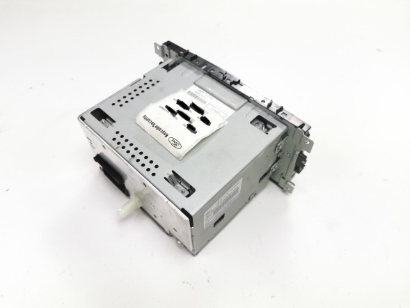 Ford OE Радіопрогравач Ford Mondeo MK4 OE 7S7T-18C815-BA 1483430