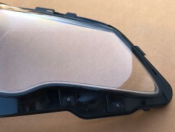 ВОЛЛЕР L.169/324. Абажур лампа скло фара права передня для mercedes e w207 lci 2013-2017