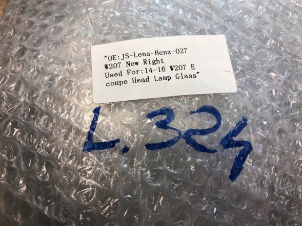 ВОЛЛЕР L.169/324. Абажур лампа скло фара права передня для mercedes e w207 lci 2013-2017