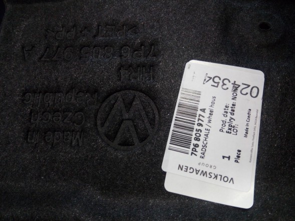 Volkswagen OE 7P6805977A НАДКОЛІ VW TOUAREG II '10-18 ПЕРЕДНІЙ ОРИГ.*