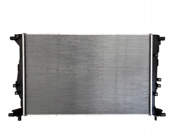 AHE 86418641689 Охолоджувач води jeep cherokee (kl) 3.2 v6 13- 68291179aa