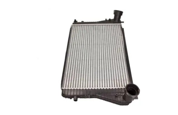 Maxgear AC651074 Охолоджувач повітря інтеркулер ac651074 maxgear