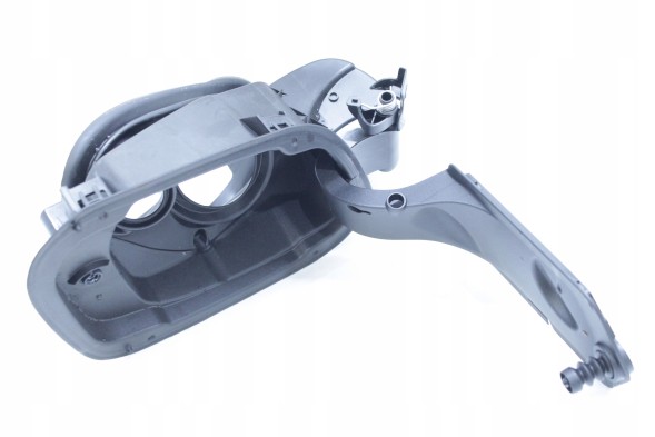 BMW OE 7454410 51717454410 ПОРОЖНИНА КРИШКИ ЗАЛИВКИ ПАЛИВА BMW F40 F70 7454410