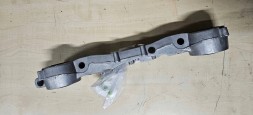 Mercedes-Benz OE A4473501801 КРОНШТЕЙН РУЧКИ МОСТА MERCEDES VITO КЛАС V 447