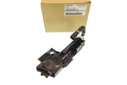 Subaru OE 86636AJ010 SUBARU LEGACY 09-12 ФОРСУНКА ОМИВАЧА ФАР