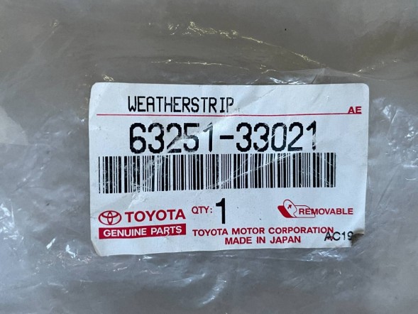 Toyota OE 6325133021BLCP TOYOTA 96-01 CAMRY CAMRY GRACIA WINDOM Ущільнювач люка/скла даху гумовий