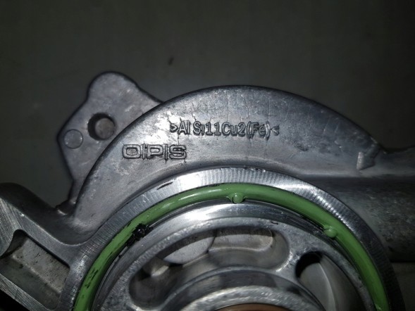 Bosch 146508066R вакуумний насос vacum