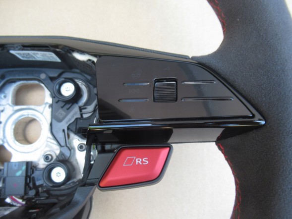 Audi OE AUDI A3 RS3 KIEROWNICA MULTIFUNKCJA GRZANIE 82A419091BK НОВЕ