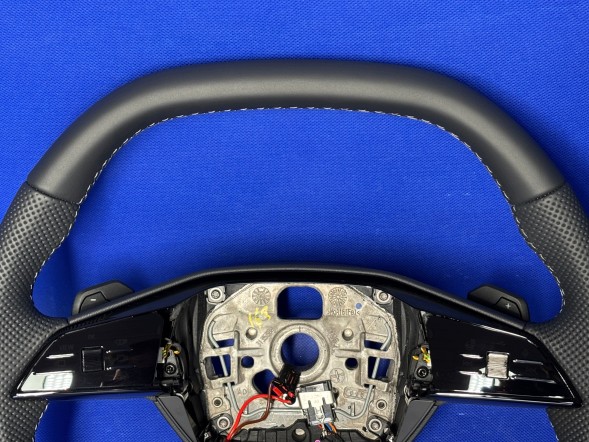 Audi OE 85E419091EB BAX | ClickParts | 5085 КЕРМО S-LINE З ПІДІГРІВОМ AUDI Q6 E-TRON A5 B10 OEM 85E419091EB BAX