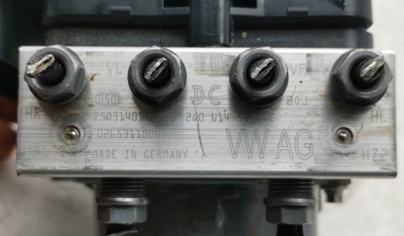 Volkswagen OE 2Q0614517DC, DWP2Q0614517DCOE Гальмівний насос ABS Seat Arona 2Q0614517DC Новий оригінал