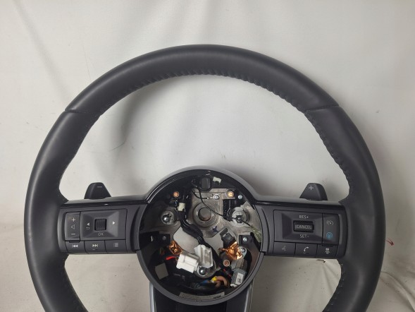 Nissan OE D8430-6UJ6D ORG NISSAN QASHQAI 3 III J12 КЕРМО МУЛЬТИФУНКЦІОНАЛЬНЕ З ПЕРЕМИКАЧАМИ (ПЕЛЮСТКАМИ) D8430-6UJ6D