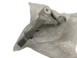 Land Rover OE Кронштейн компресора Land Rover LR028882
