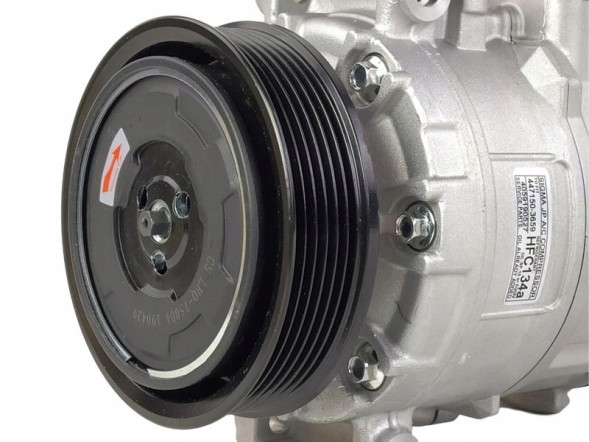 NRF 32146 Nrf компресор кондиціонера vw golf 5/crafter/touran dcs-17e