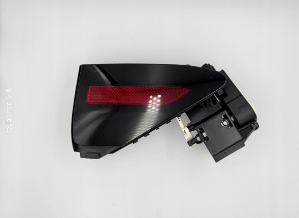 Tesla 1553611-00-E Кришка лючка порту зарядки Tesla Model X Model X Plaid 2021+