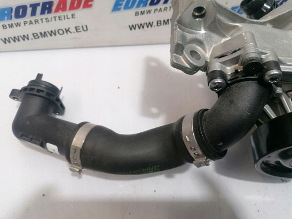 BMW OE 11518631940 8631940 BMW F70 F74 U06 U10 U11 B48 ВОДЯНИЙ НАСОС 8631940
