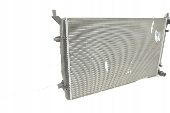 Valeo 735120 Valeo 735120 радіатор охолодження, система охолодження двигуна радіатор охолодження двигуна valeo