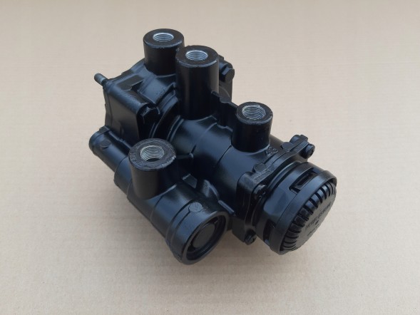 Wabco 9730090180 Клапан управління причепом iveco wabco 9730090180