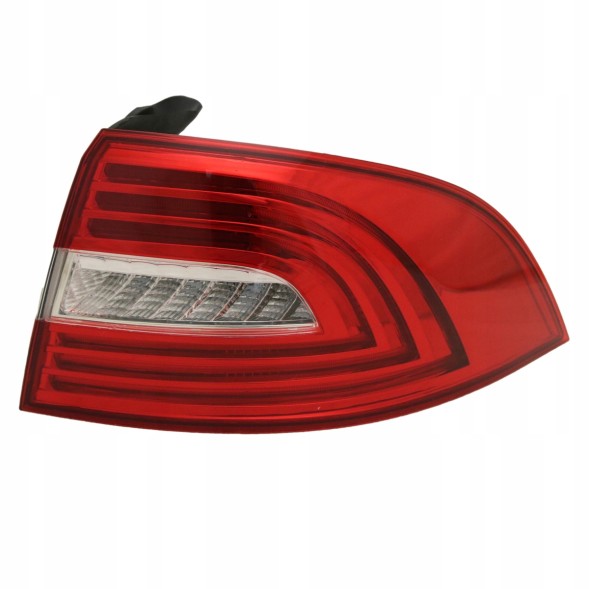 Китай 69D188-E Задня LED фара Skoda Superb II 2 3T Lift 2013-2015 Права