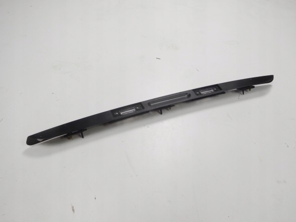 Ford OE Накладка на кришку багажника Ford Fiesta MK6 OE 1384867