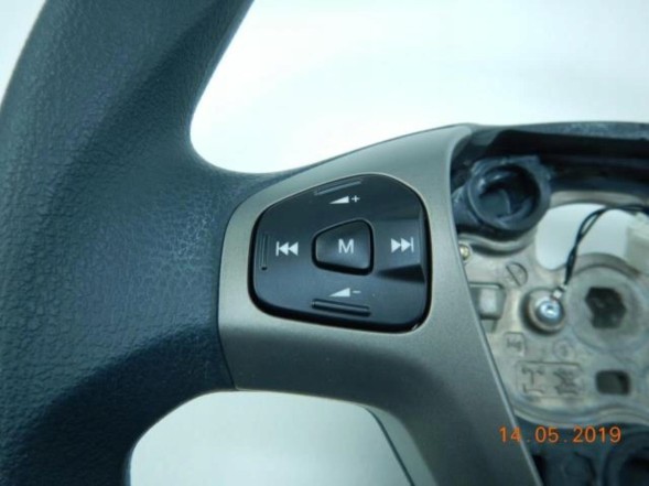 Ford OE 1734601 МНОГОФУНКЦІЙНИЙ кермо FORD FIESTA 08-12