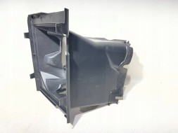 Land Rover OE L8B28C465AE pmi150921 НАПРАВЛЯЮЧА ПОВІТРЯ ЗАБІРНИКА ЛІВА LAND ROVER DEFENDER L663 L8B28-C465-AE