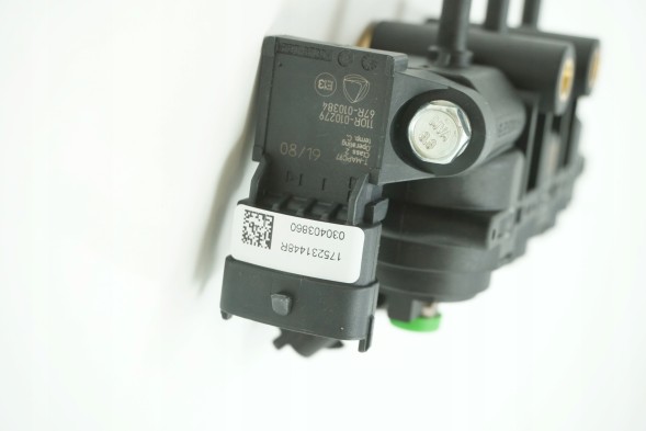 Renault OE 175231458R Планка lpg вприскування lpg renault dacia 175231448р landi renzo