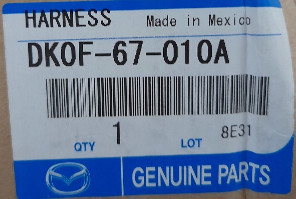 Mazda OE Б/у джгут передній електричний OE- Mazda 2 DK0F67010A