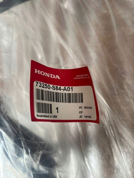 Honda OE Планка заднього скла Honda 73250-S84-A01