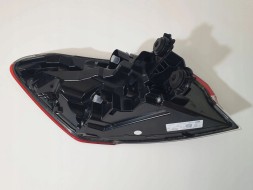 Audi OE MRKA Audi Q4 E TRON LAMPA PRAWA PRAWY TYŁ 89A945092 Audi q4 e tron лампа права задня 89a945092