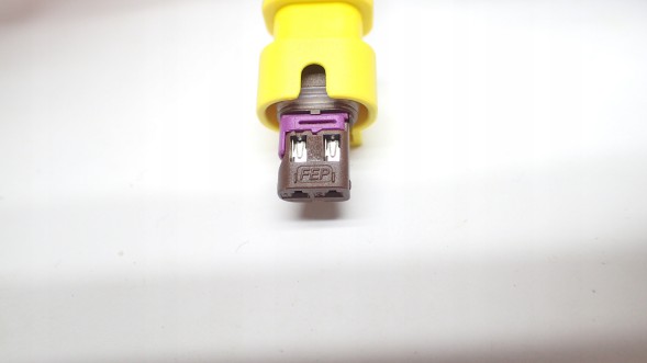 VAG-SYSTEM 8V0971085S VAG ZESTAW NAPRAWCZY Промінь 6pdc захист audi a3 8v0971085s + комплект