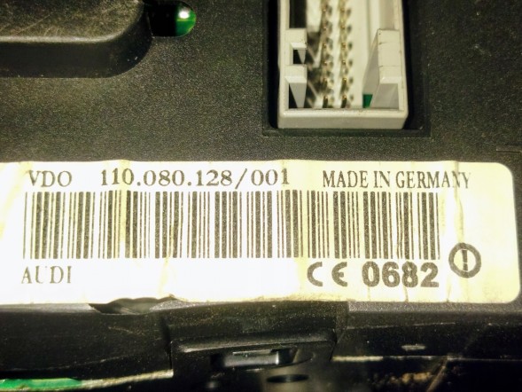 Volkswagen OE 4B0920933G 110.080.128/001 Z PIN przygotowany w SDK ЛІЧИЛЬНИК AUDI A6 C5 4B0920933G З ВАШИМ ПРОБІГОМ ТА PIN-КОДОМ FIS