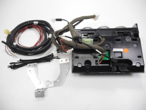 Ford OE ГОДИННИКИ ДИСПЛЕЙ FORD RANGER II 06- 1464966