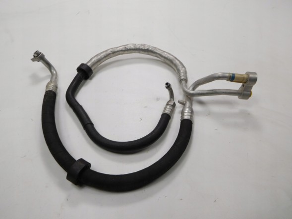 Ford OE Шланг кондиціонера від компресора Ford Fiesta з 1.1994- 8.1996 OE 6877178