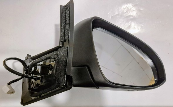 View Max 81B2524M Дзеркало праве TOYOTA YARIS XP130 7 пінів 1F7