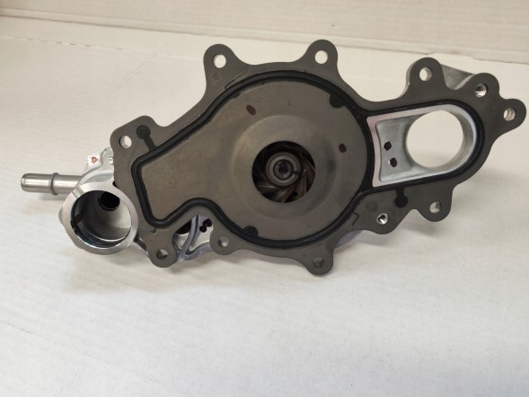 Ford OE JL3Z-8501-B, JL3E-8501-AD Водяна помпа Ford F-150 Expedition Navigator 3.5 EcoBoost JL3Z-8501-B OE