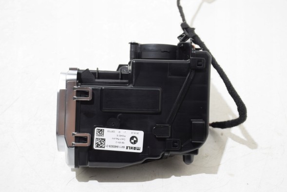 BMW OE 9483929 9378061 9378059 9389674 BMW BMW 5 G30 G31 G32 Ароматизатор Аромат Парфумерія Ambient Air Комплект Ретрофіт
