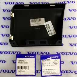 Volvo OE VOLVO XC60 II ліва порогова накладка бризковика передня 39797832