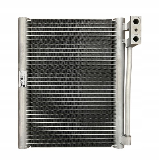 AHE RadioS.610/6532645651231 Охолоджувач кондиціонера mercedes gla h247 glb x247 2018- 45 amg a1775004800