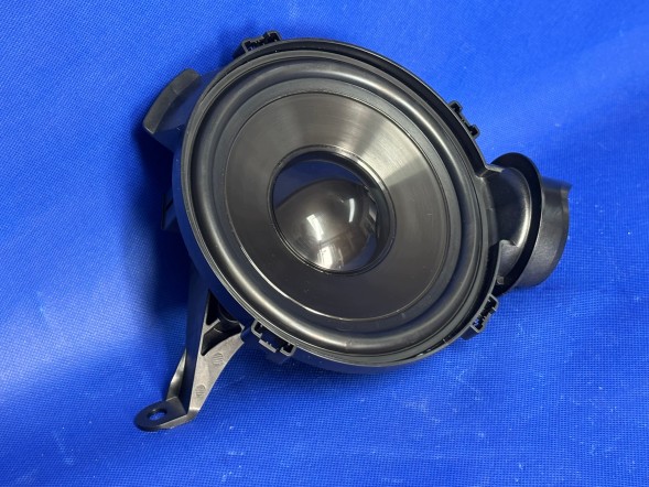 Audi OE 8Y0035382 | ClickParts | 5130 НЧ ДИНАМІК САБВУФЕР AUDI A3 8Y ПОВНИЙ ОРИГІНАЛ 8Y0035382 OEM