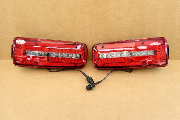 MAN OE MAN LAMPA PRAWA LEWA TGX TGS TG3 2VP012381-04 2VD012381-03 HELLA OEM 81.25225-6578 81.25225-6585 2VP012381-04 2VD012381-03 Лампа MAN права/ліва TGX TGS TG3 2VP012381-04 2VD012381-03 HELLA OEM