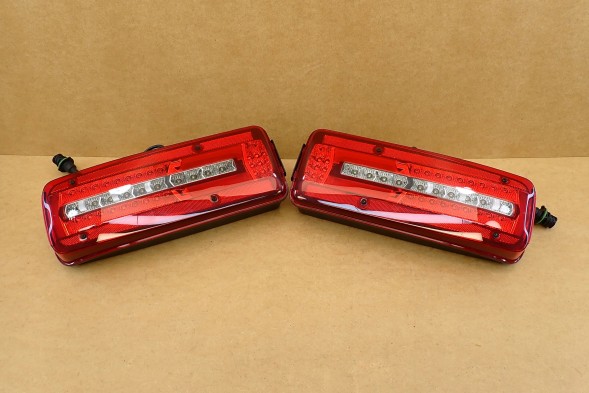 MAN OE MAN LAMPA PRAWA LEWA TGX TGS TG3 2VP012381-04 2VD012381-03 HELLA OEM 81.25225-6578 81.25225-6585 2VP012381-04 2VD012381-03 Лампа MAN права/ліва TGX TGS TG3 2VP012381-04 2VD012381-03 HELLA OEM