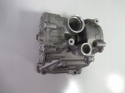 BMW OE 8576219 M50dx BMW G05 Г11 Г30 МАСЛЯНИЙ НАСОС 8576219