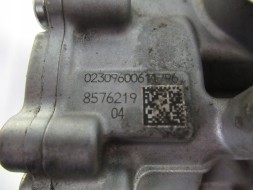 BMW OE 8576219 M50dx BMW G05 Г11 Г30 МАСЛЯНИЙ НАСОС 8576219